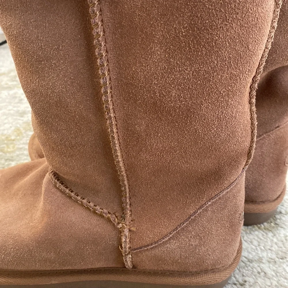 Emu Wool Tan Brown Winter Snow Boots with Buckle Accents Casual Size 6